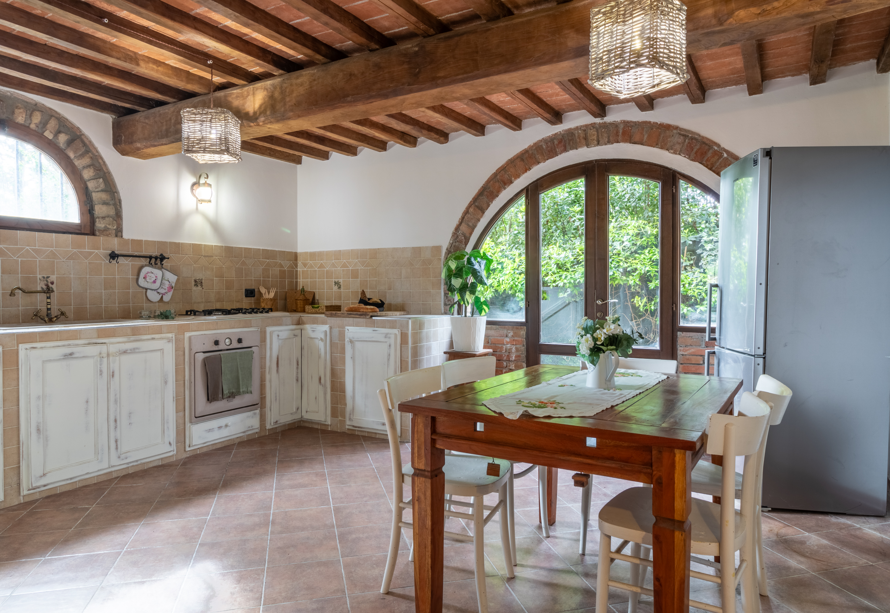 Cucina dopo dell’intervento di home staging – Montespertoli - Botinaccio