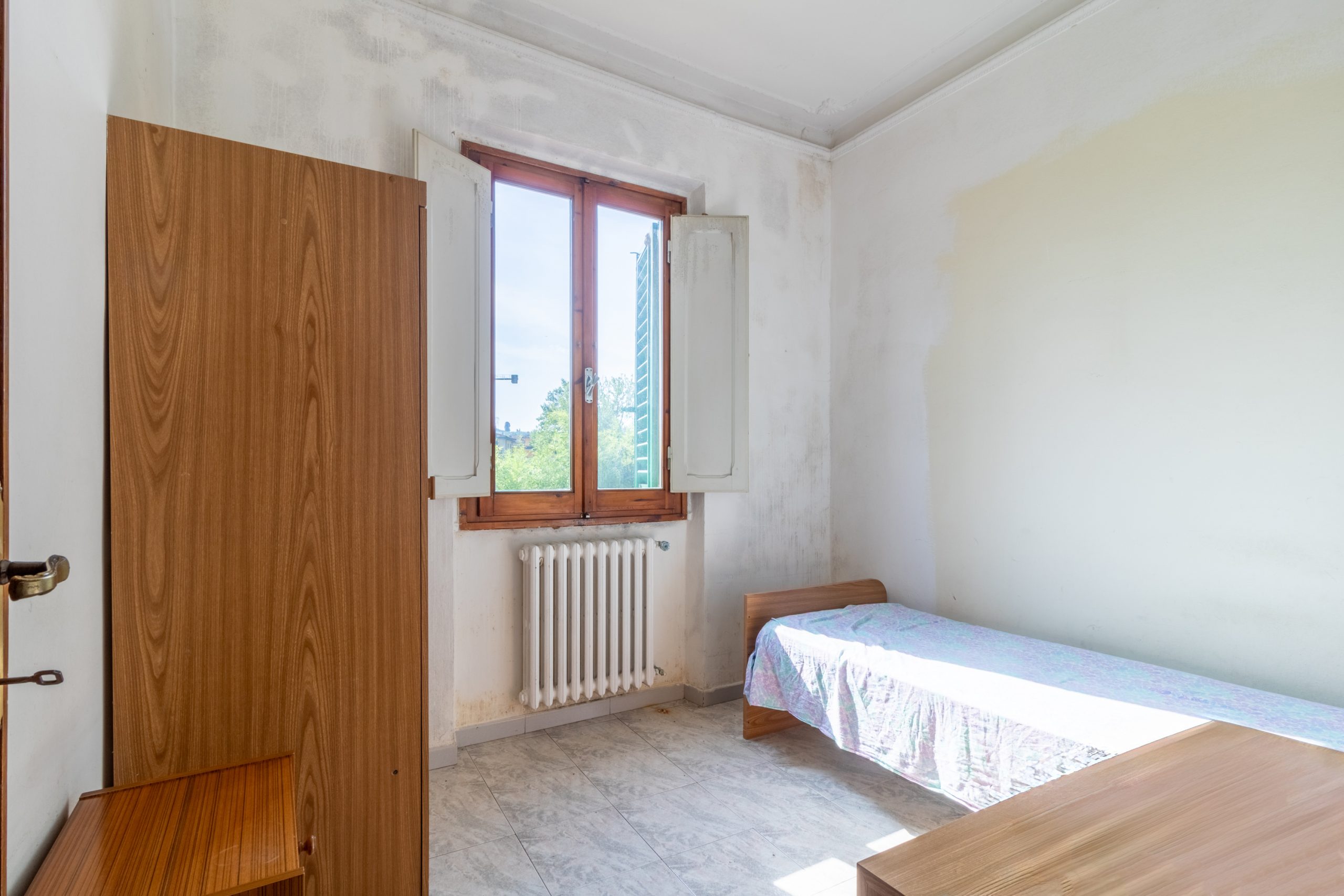 Camera prima dell’intervento di home staging – Lastra a Signa – Ginestra Fiorentina